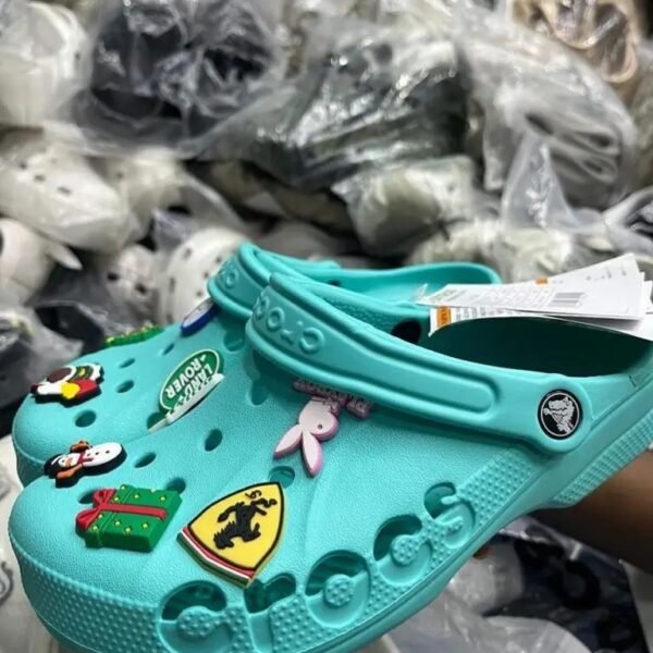 Crocs Pallets