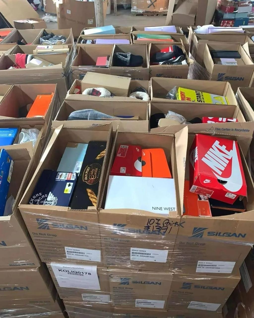 Mixed shoe pallets